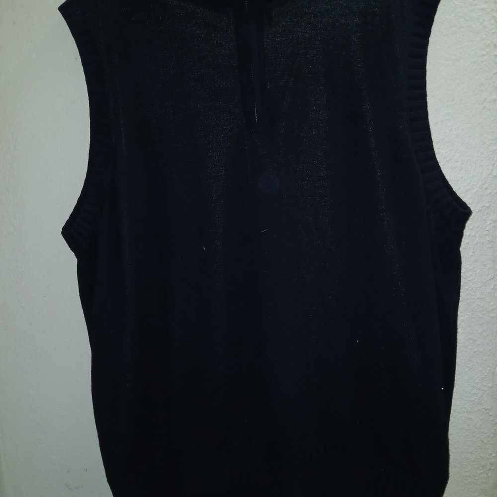 Men's Classic Black Zip-Up Sweater Vest
